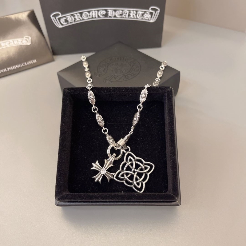 Ch**me He**ts necklaces